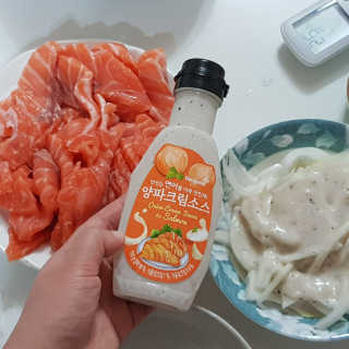 동원산업 항공직송 동원생연어 — 2점을 준 리뷰어가 2019년 7월 올린 사용 사진