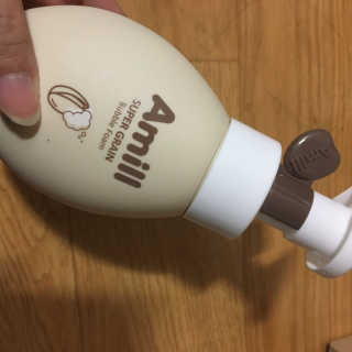 에이밀 슈퍼 그레인 버블 폼 200ml — 5점을 준 리뷰어가 2019년 9월 올린 사용 사진