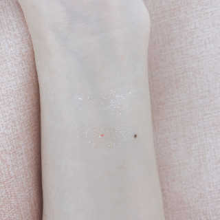 [블랙루즈] 펄블리 아이 글리터 2종 — 5점을 준 리뷰어가 2019년 1월 올린 사용 사진