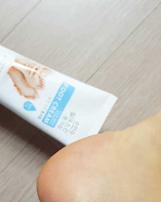 (주)에네스티 에네스티 수안수 실크스킨 풋크림 1+1 — 5점을 준 리뷰어가 2019년 12월 올린 사용 사진
