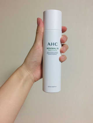 AHC 에이 에이치 씨 미니멀 10 워터리 에센스 — 4점을 준 리뷰어가 2018년 12월 올린 사용 사진