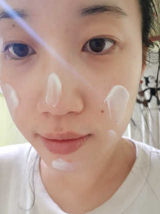 23years old 바데카실 오리지널 — 3.17점을 준 리뷰어가 2018년 1월 올린 사용 사진