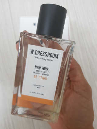 더블유드레스룸 퍼퓸 EDT 70ml — 3.67점을 준 리뷰어가 2018년 10월 올린 사용 사진