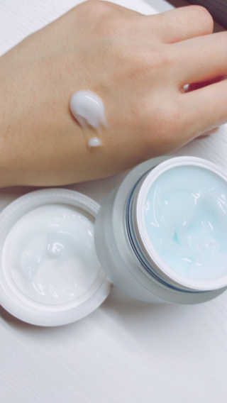 포렌코즈 아쿠아 커넥션 크림 — 5점을 준 리뷰어가 2017년 8월 올린 사용 사진