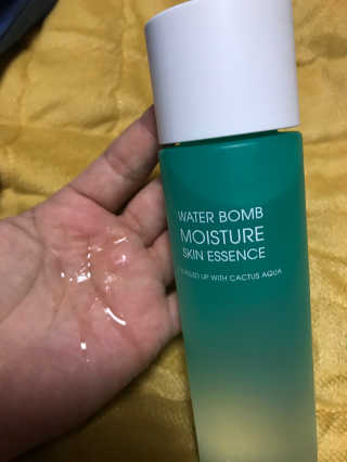 오지아이 워터 밤 모이스처 스킨 에센스 180ml — 4.5점을 준 리뷰어가 2020년 1월 올린 사용 사진