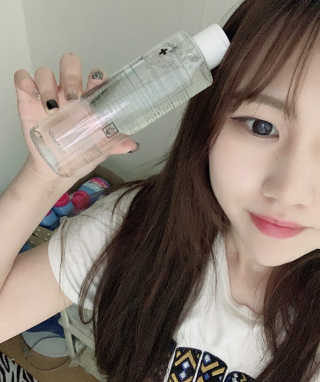 [더메디닥터] 글리셜 미셀라 클렌징 워터 — 4.5점을 준 리뷰어가 2019년 6월 올린 사용 사진