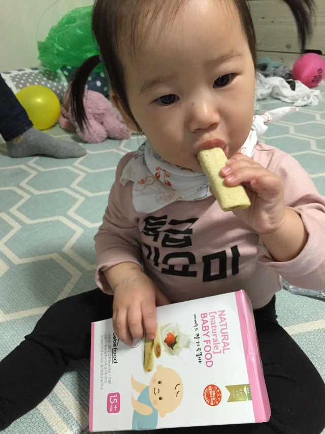 베베푸드 딸기곡물바 리뷰 사진