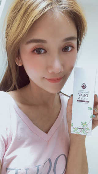 [이슬품은나] 야생녹차 이슬 스킨 110ml — 4점을 준 리뷰어가 2019년 9월 올린 사용 사진