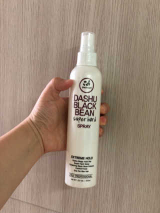 다슈코리아 다슈 포 맨 프리미엄 메가 홀드 슈퍼 스프레이 250ml — 5점을 준 리뷰어가 2018년 9월 올린 사용 사진
