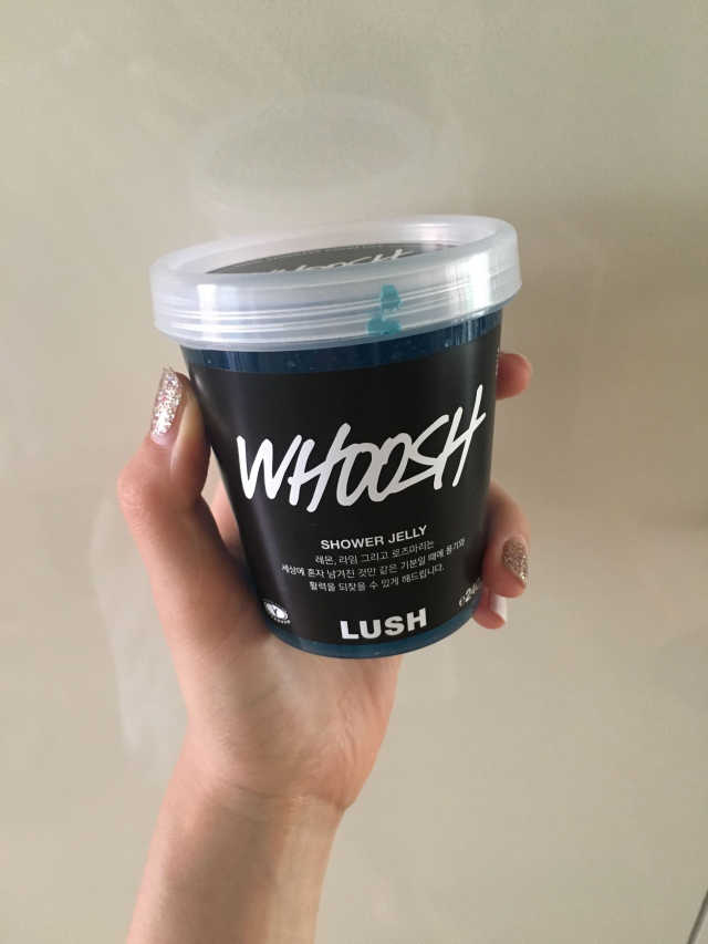 러쉬 샤워젤리 후쉬 240g 리프레셔 250g 리뷰 사진