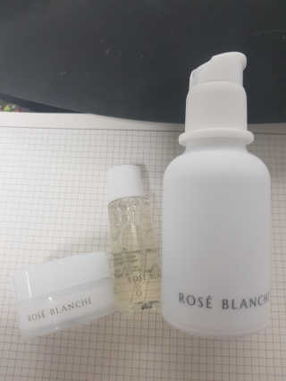 ROSE BLANCHE 로제블랑쉐 인텐시브 수딩 세럼 — 5점을 준 리뷰어가 2019년 7월 올린 사용 사진
