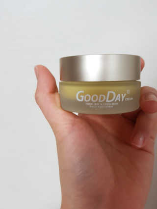 GoodDay Skincare GoodDay 강황 크림 — 4점을 준 리뷰어가 2019년 8월 올린 사용 사진