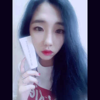 그레이멜린 멜린 톤업 부스터 — 4점을 준 리뷰어가 2017년 5월 올린 사용 사진