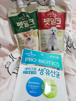 [빙그레] 에버그로 생유산균 1봉（10포입）+펫밀크2팩 — 3점을 준 리뷰어가 2019년 5월 올린 사용 사진