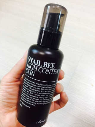 벤튼 스네일비 하이콘텐트 스킨 150ml — 3.5점을 준 리뷰어가 2017년 4월 올린 사용 사진
