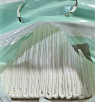 페츠모아 냄새잡는 요술배변패드 — 2점을 준 리뷰어가 2020년 2월 올린 사용 사진