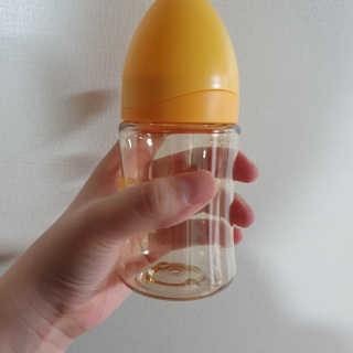 유비맘 PPSU 젖병 노꼭지_200ml_컬러 랜덤 발송 — 5점을 준 리뷰어가 2019년 12월 올린 사용 사진