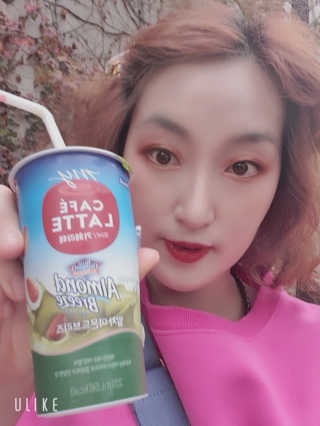 마이카페라떼 말차 아몬드브리즈 7개입 — 5점을 준 리뷰어가 2019년 11월 올린 사용 사진