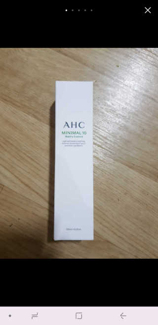 AHC 에이 에이치 씨 미니멀 10 워터리 에센스 — 5점을 준 리뷰어가 2018년 12월 올린 사용 사진