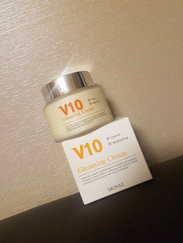 스킨에이지 V10 글래밍 크림 리뷰 사진