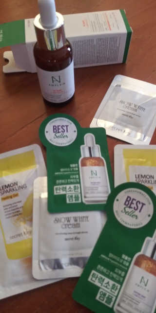 앰플엔 AMPLEN VC SHOT AMPOULE — 4.5점을 준 리뷰어가 2019년 8월 올린 사용 사진