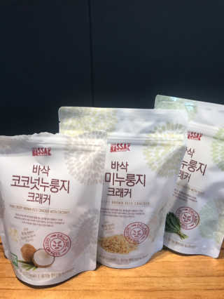 BASSAK 바삭 유기농 현미 누룽지 크래커 3종 — 5점을 준 리뷰어가 2019년 9월 올린 사용 사진