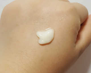 아이소이 불가리안 로즈 인텐시브 리프팅 세럼 20ml 탄력세럼 — 5점을 준 리뷰어가 2018년 5월 올린 사용 사진