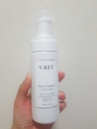 V.RET 브이렛 여성청결제 — 4.67점을 준 리뷰어가 2018년 9월 올린 사용 사진
