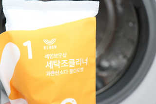 레인보우샵 올인원세탁세제,베이킹소다 스틱포6개입+세탁조클리너 — 5점을 준 리뷰어가 2018년 4월 올린 사용 사진