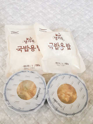 [풀무원] 사골곰탕국밥 황태해장국밥 — 5점을 준 리뷰어가 2018년 6월 올린 사용 사진