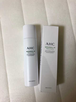 AHC 에이 에이치 씨 미니멀 10 워터리 에센스 — 5점을 준 리뷰어가 2018년 12월 올린 사용 사진