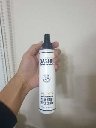 다슈코리아 다슈 포 맨 프리미엄 메가 홀드 슈퍼 스프레이 250ml — 5점을 준 리뷰어가 2019년 2월 올린 사용 사진