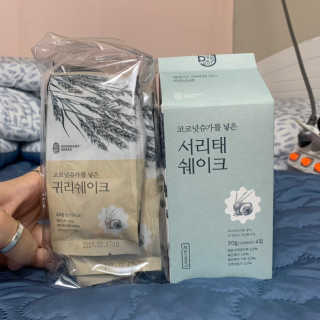 [착한습관]건강한 한끼, 귀리 쉐이크와 서리태 쉐이크 — 4.5점을 준 리뷰어가 2019년 8월 올린 사용 사진