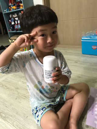 네츄럴굿띵스 퓨어 키즈 멀티비타민 앤 미네랄 30일분 — 5점을 준 리뷰어가 2017년 7월 올린 사용 사진