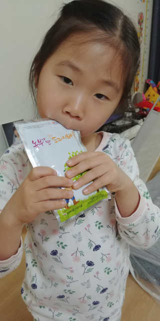 농부가짠 맑은 도라지배즙 — 5점을 준 리뷰어가 2020년 2월 올린 사용 사진