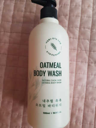 (주)에네스티 내추럴 촉촉  오트밀 바디워시 500ml — 5점을 준 리뷰어가 2019년 10월 올린 사용 사진