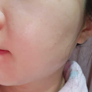 니텔라 바이탈 클라우드 에센스 — 4점을 준 리뷰어가 2020년 1월 올린 사용 사진