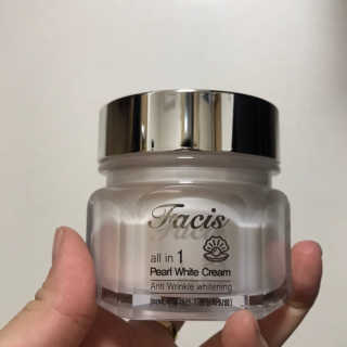 파시스 올인원 진주 화이트닝 크림 100ml — 5점을 준 리뷰어가 2019년 2월 올린 사용 사진