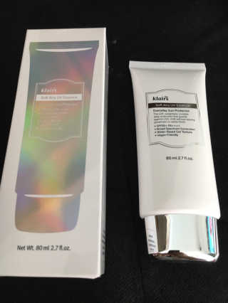 소프트 에어리 UV 에센스 SPF 50 PA ++++ — 5점을 준 리뷰어가 2019년 3월 올린 사용 사진
