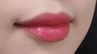 지고트 로맨틱 키스 립스틱 — 3점을 준 리뷰어가 2019년 3월 올린 사용 사진