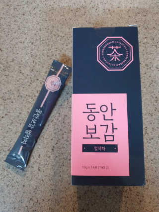 동안보감 얼작차 붓기를 빼주는 동안보감 한방 프리미엄 얼작차 — 5점을 준 리뷰어가 2019년 10월 올린 사용 사진