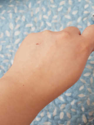 블랑벨 스피루리나 에메랄드 에센스 — 5점을 준 리뷰어가 2018년 3월 올린 사용 사진