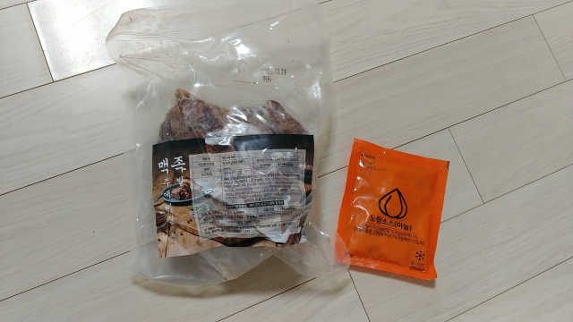 맥족. 맥주에 빠진 족발 550g + 마늘소스 70g 리뷰 사진