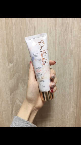큐어스크립트 닥터폴스 치약 라임만다린향 — 5점을 준 리뷰어가 2018년 4월 올린 사용 사진