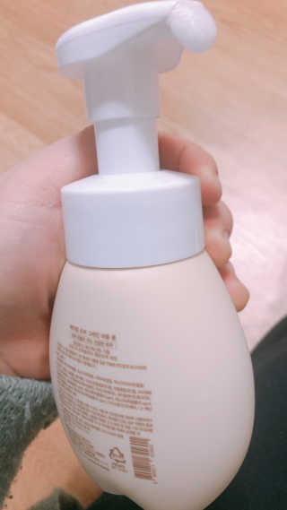 에이밀 슈퍼 그레인 버블 폼 200ml — 5점을 준 리뷰어가 2019년 12월 올린 사용 사진