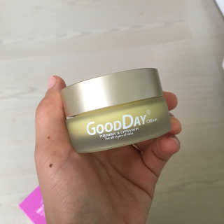 GoodDay Skincare GoodDay 강황 크림 — 4점을 준 리뷰어가 2019년 6월 올린 사용 사진