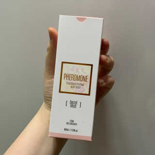 레드컨테이너 페로몬향 퍼퓸 바디미스트 80ml — 4점을 준 리뷰어가 2020년 3월 올린 사용 사진