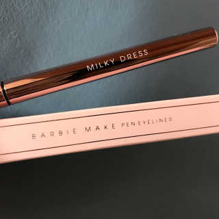 밀키드레스 바비메이크 펜 아이라이너 — 4.67점을 준 리뷰어가 2018년 9월 올린 사용 사진