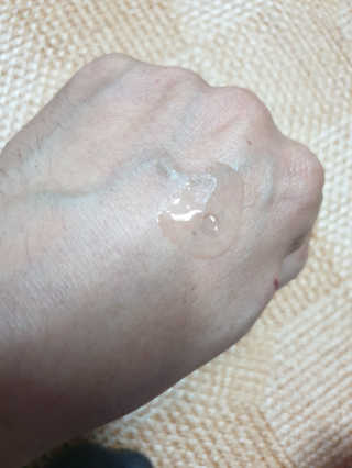 오지아이 워터 밤 모이스처 스킨 에센스 180ml — 5점을 준 리뷰어가 2019년 12월 올린 사용 사진