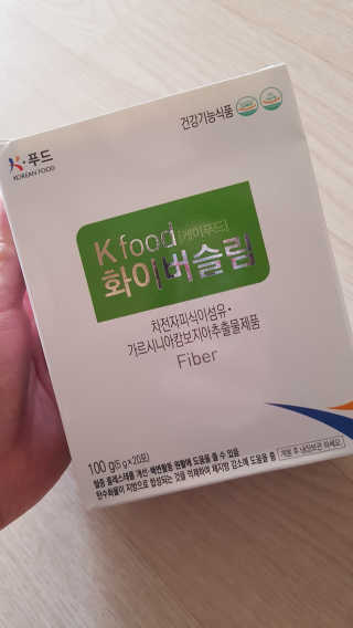 두루원 똥기사의 Kfood 화이버슬림 — 3.67점을 준 리뷰어가 2018년 8월 올린 사용 사진